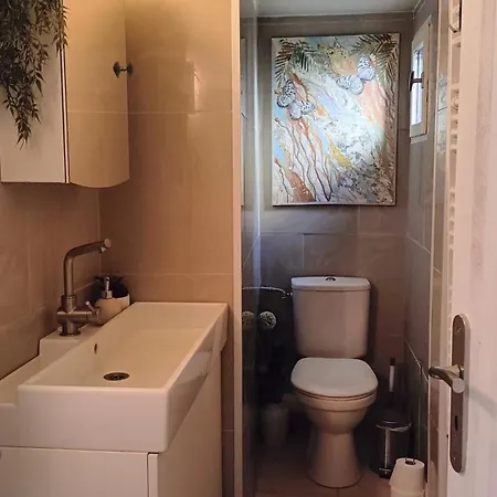 Petite 2 Personnes Dans Maison D'artiste Centre * Bernay (Eure)